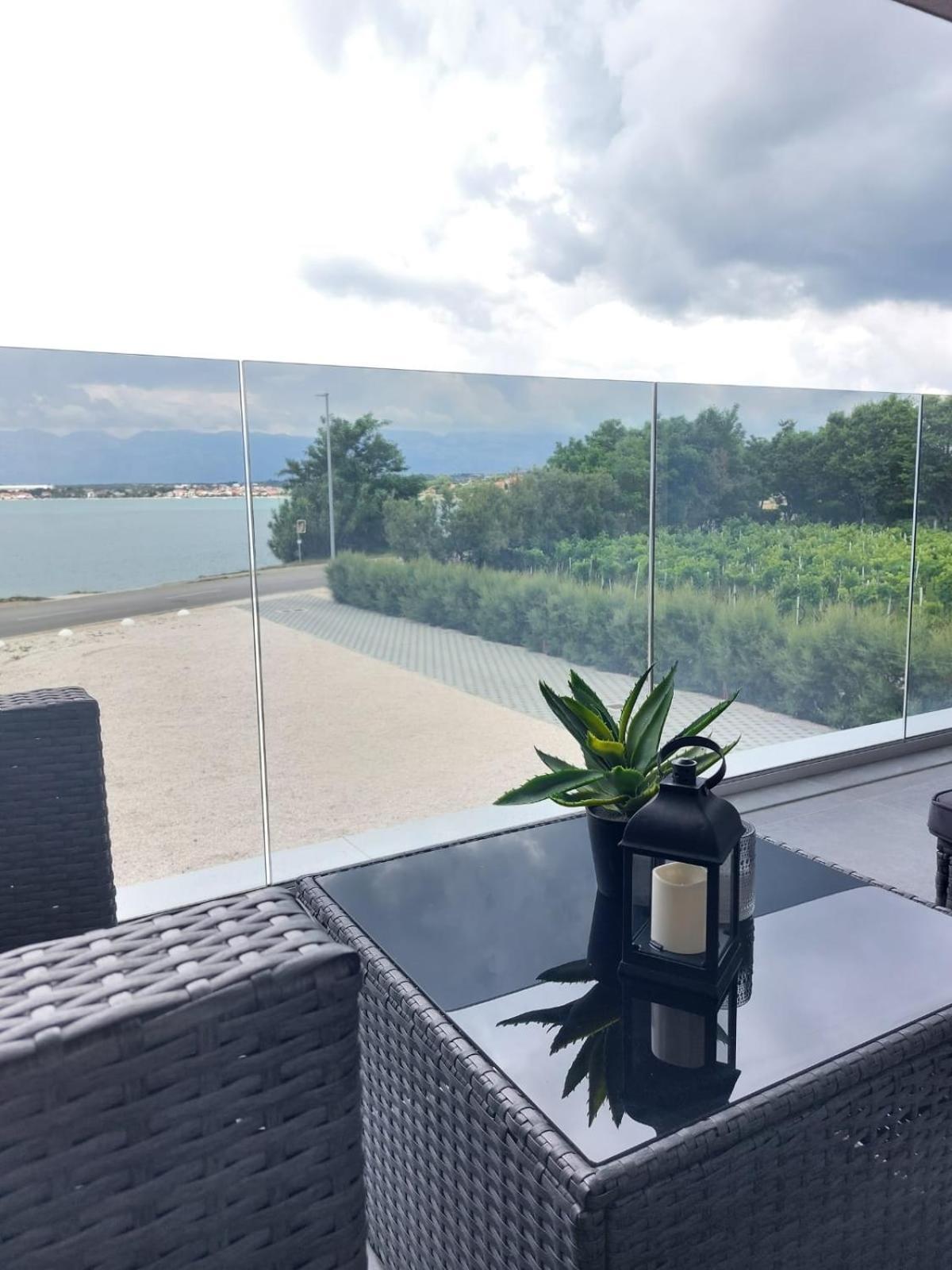 Luxury Beachfront Villa Crystal Aenona - By Ta Leut Agency Nin Buitenkant foto